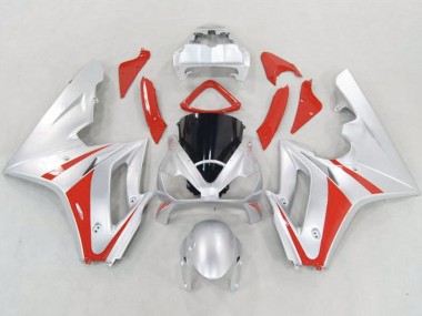 2006-2008 Silver and Red Triumph Daytona 675 Motorcycle Fairings