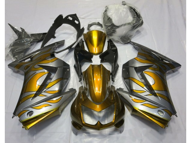 2008-2012 Gold and Silver Flame Kawasaki Ninja 250 Motorcycle Fairings 2008-2012 Gold and Silver Flame Kawasaki Ninja 250 Motorcycle Fairings