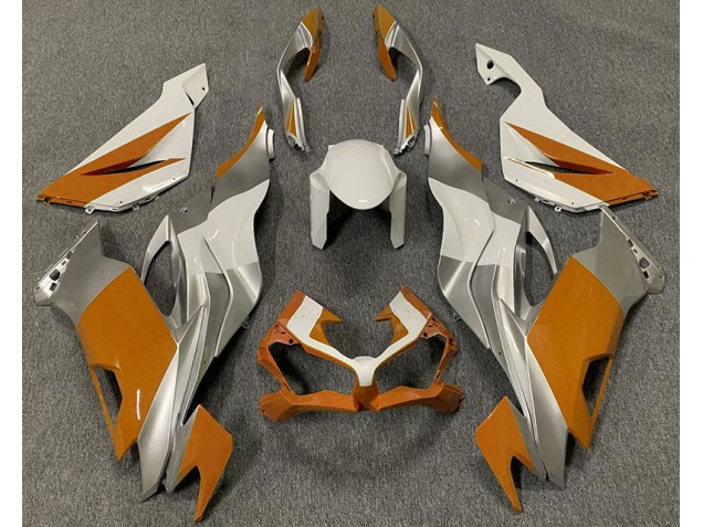 2019-2023 Orange White and Silver Kawasaki ZX6R Motorcycle Fairings 2019-2023 Orange White and Silver Kawasaki ZX6R Motorcycle Fairings
